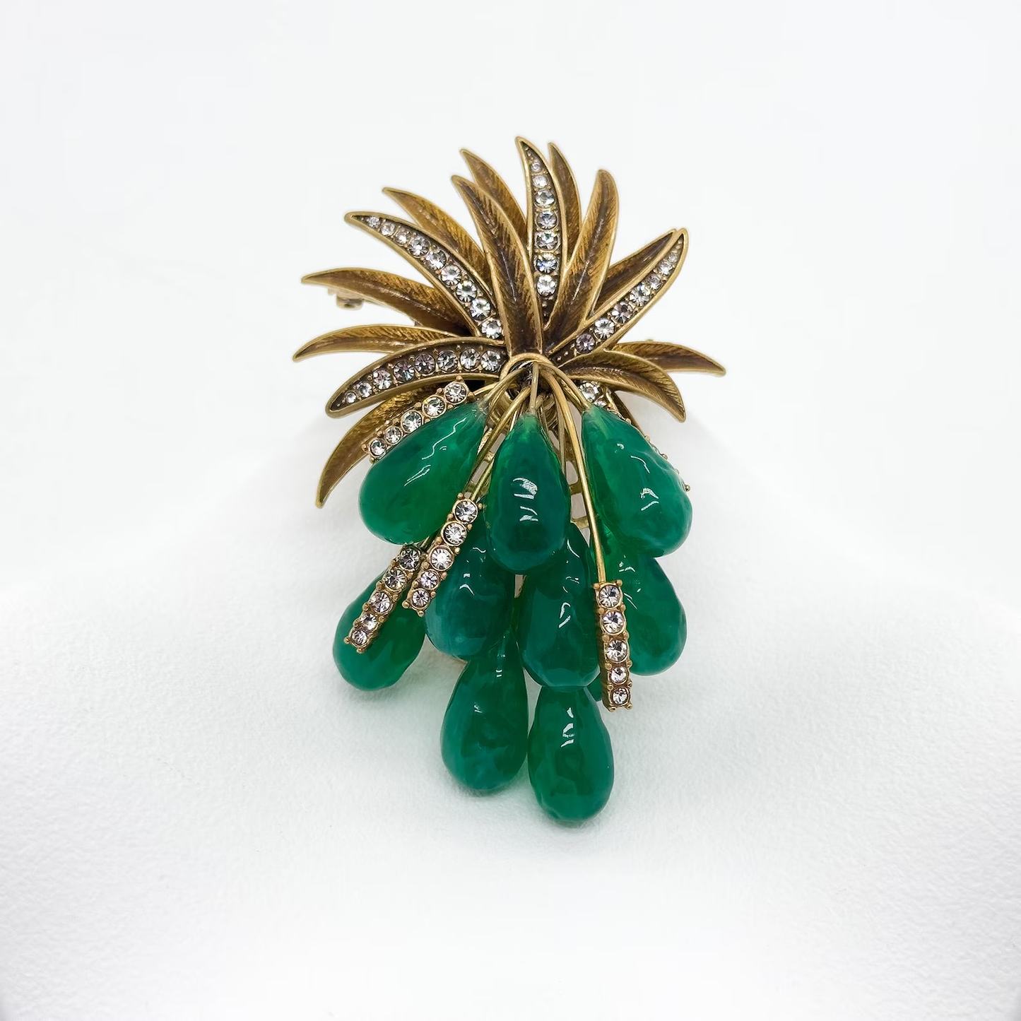 Vintage Art Deco Grape Style Brooch