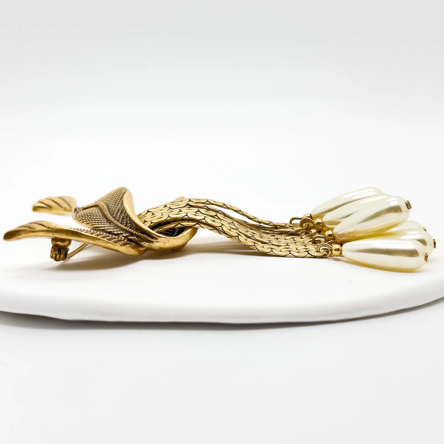 Vintage Leaf Fringe Brooch & Earring Set