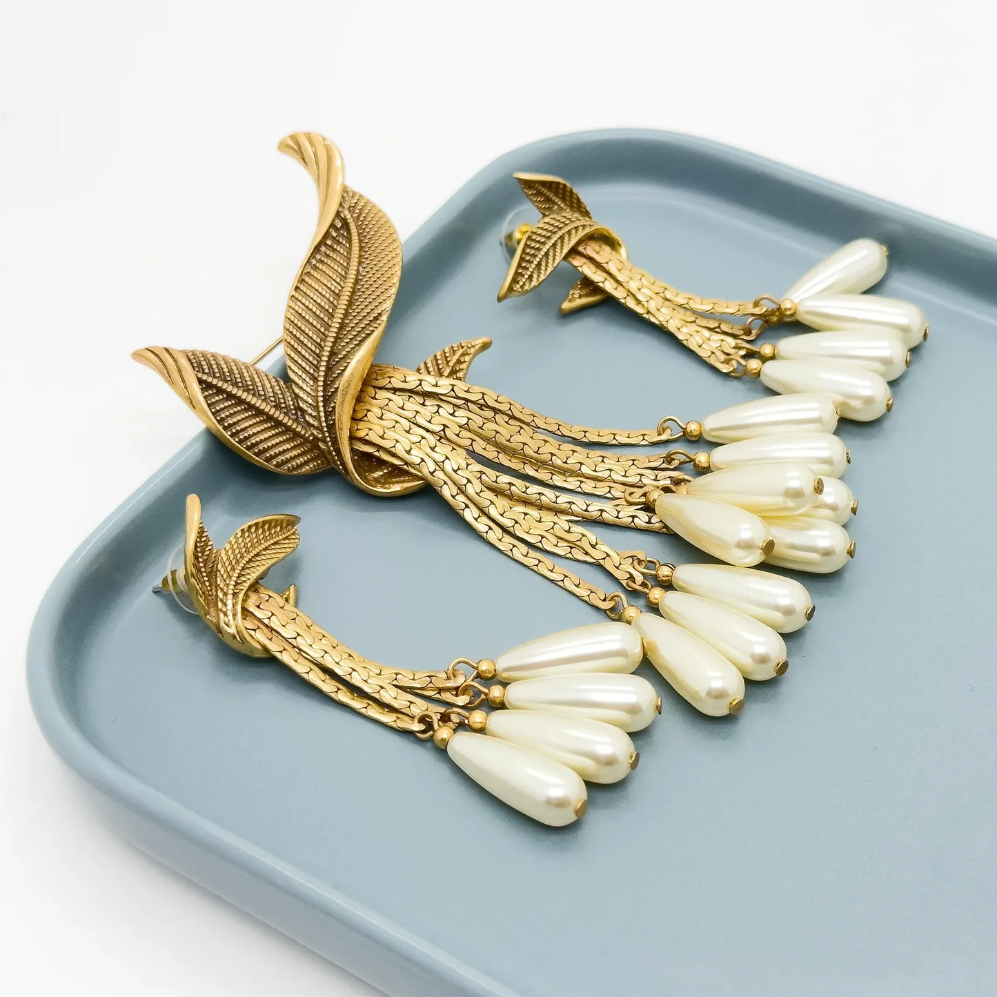 Vintage Leaf Fringe Brooch & Earring Set
