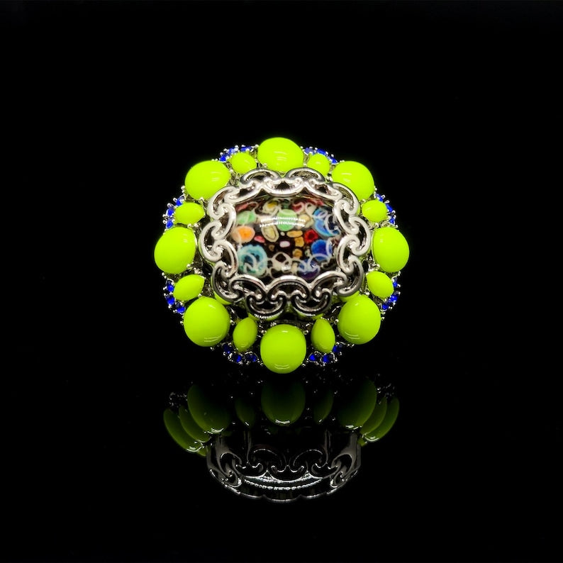 Vintage Art Deco Green Enamel Resin Elegant Brooch
