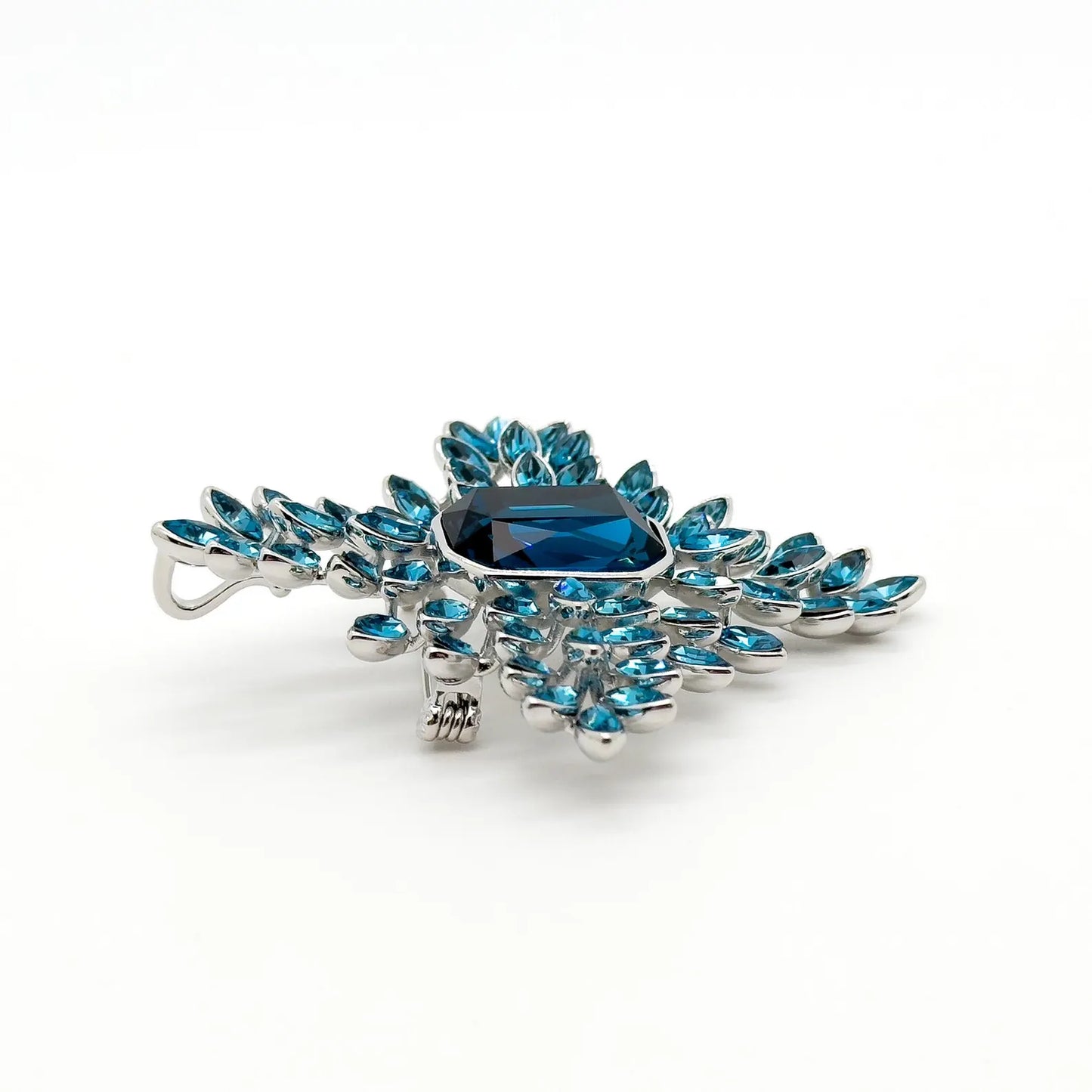 French Vintage Leaf Art Brooch