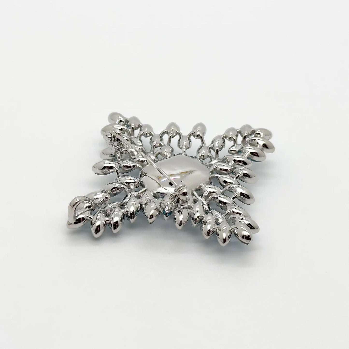 French Vintage Leaf Art Brooch