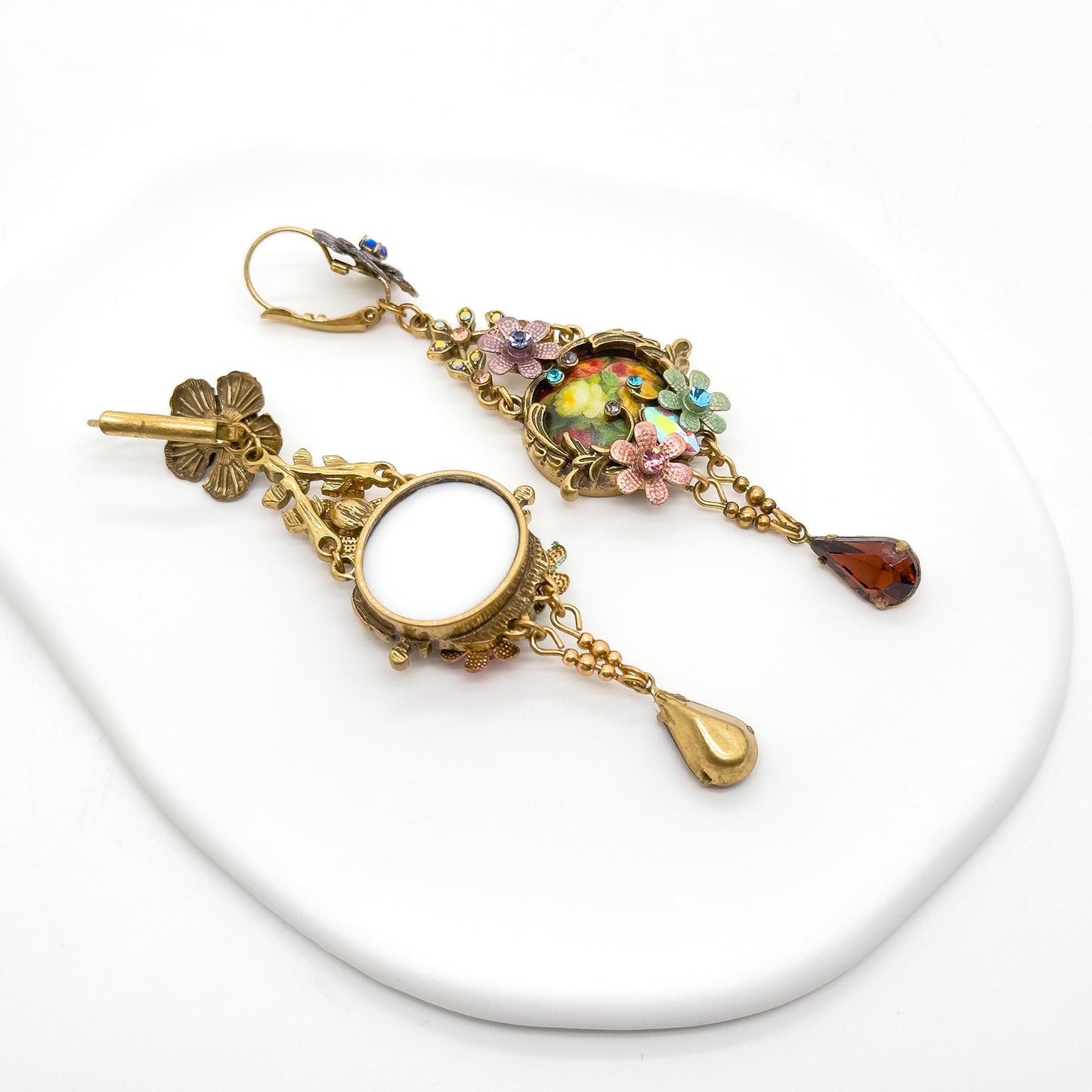 French Vintage Ethnic 3D Flower Dangle Earrings Gold-Plated