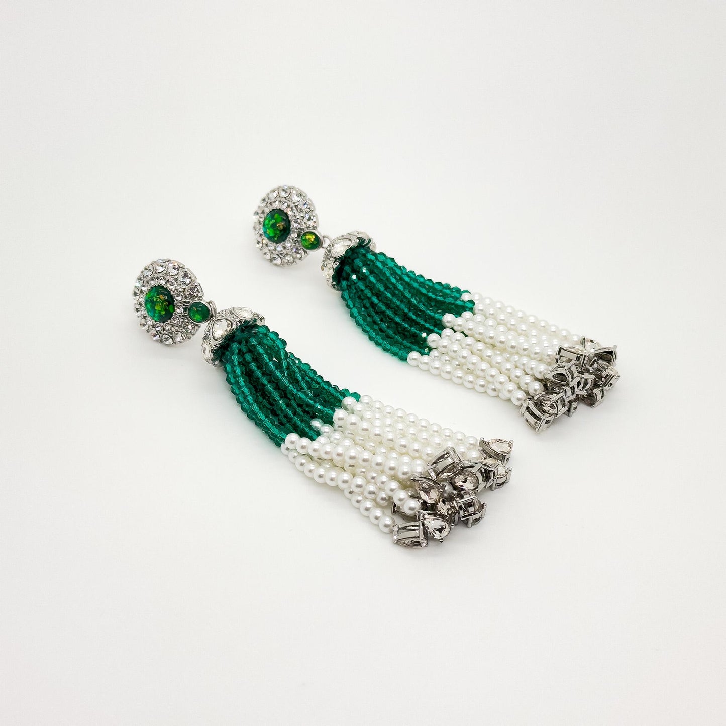 Vintage Green Bead Tassel Earrings Bohemian Long Dangle Elegant Statement