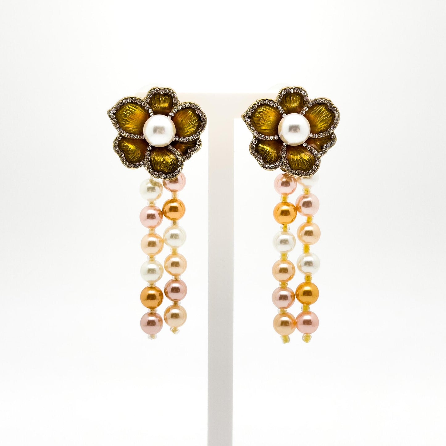 French Vintage Pearl Flower Necklace and Earrings Set Palace Style