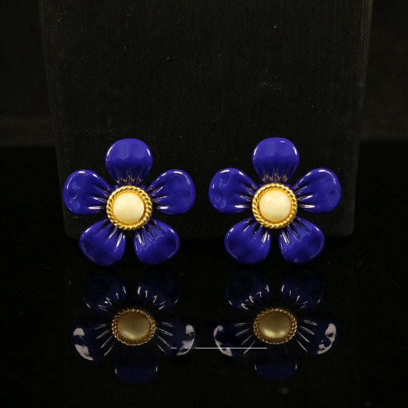 Minimalist Klein Blue Stone Stud Earrings