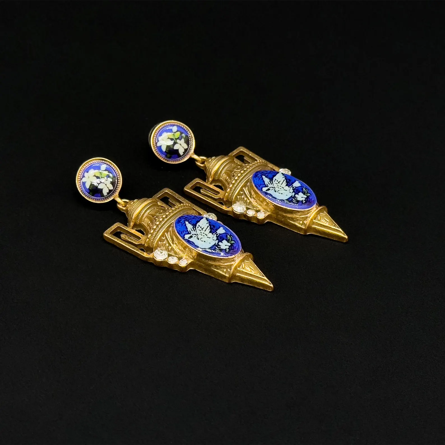 Vintage Courtly Pigeon Earrings