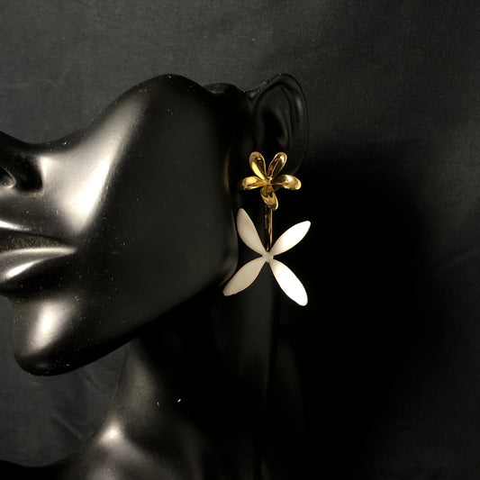 Trendy Flower Stud Earrings