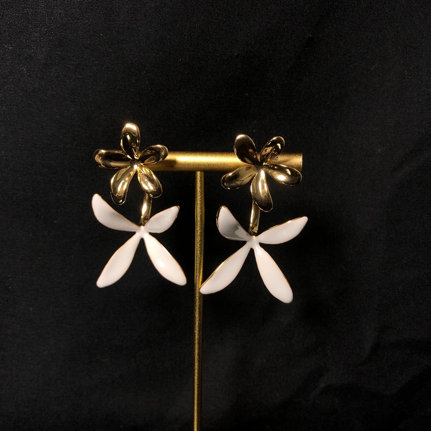 Trendy Flower Stud Earrings