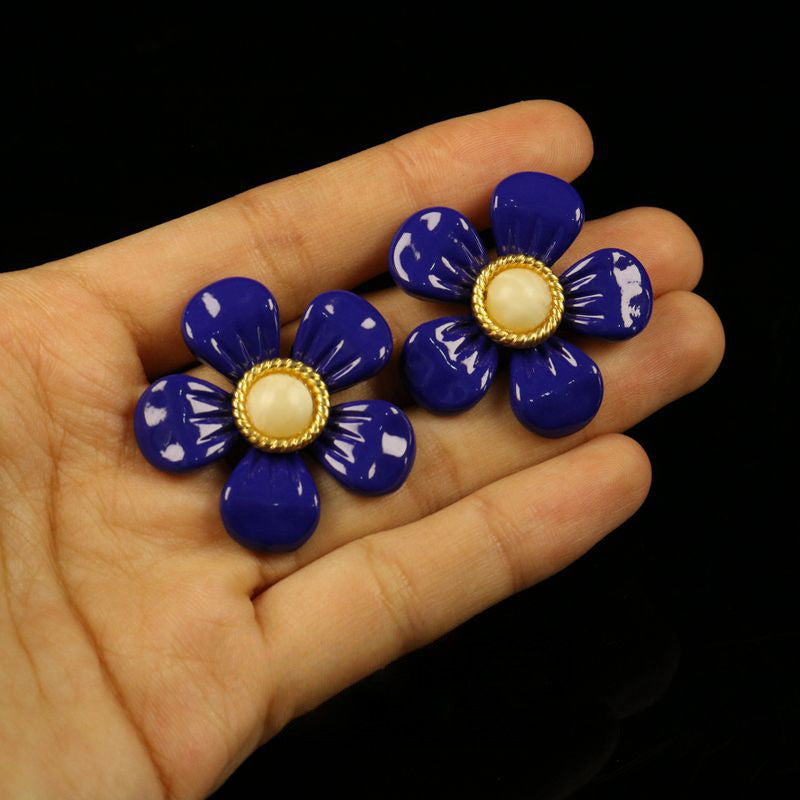 Minimalist Klein Blue Stone Stud Earrings