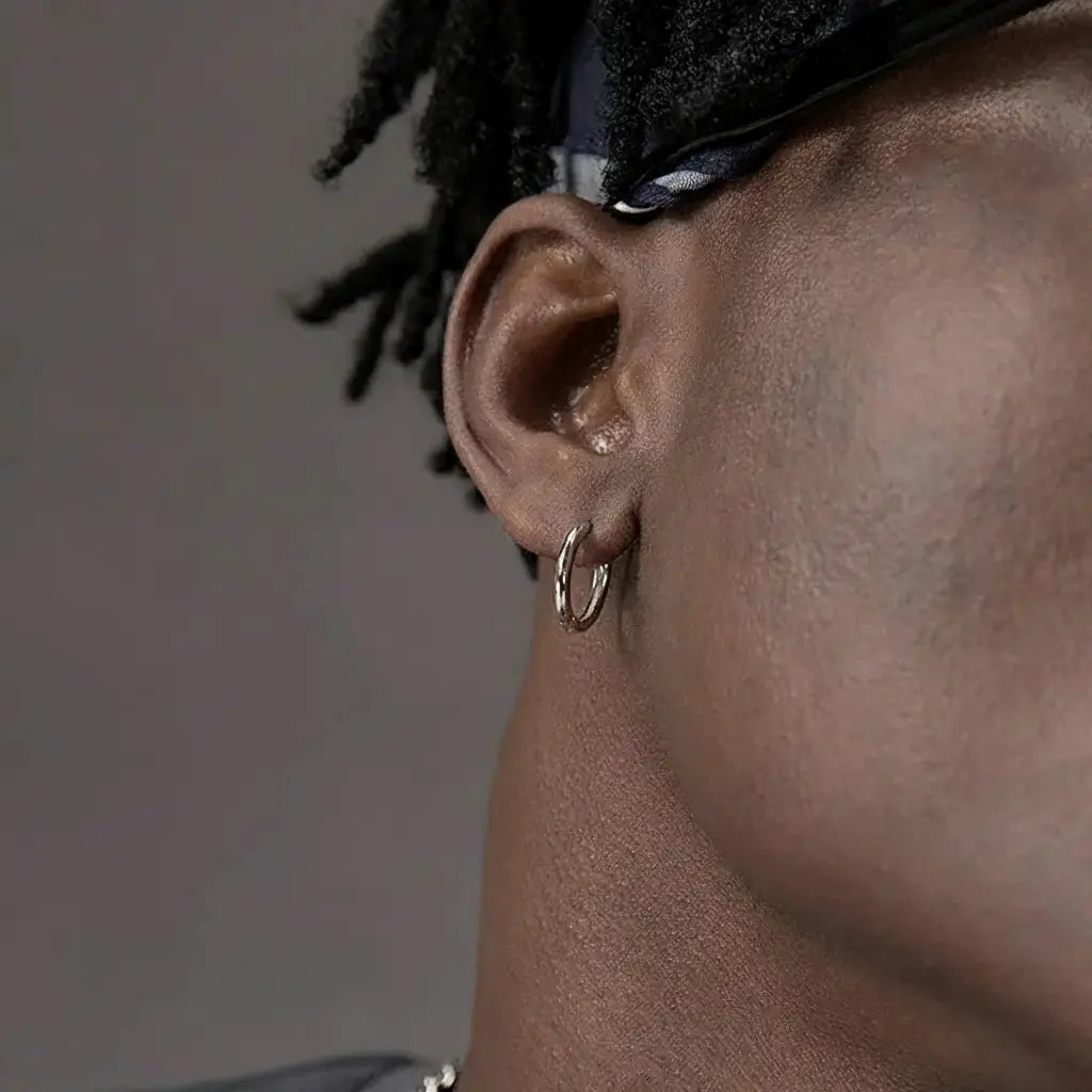 Universal glossy earrings for men and women, silver 925 sample, European style, simple and elegant design