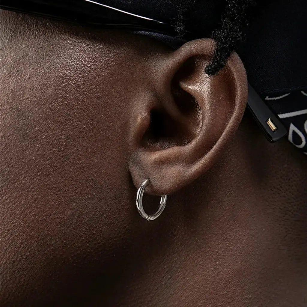 Universal glossy earrings for men and women, silver 925 sample, European style, simple and elegant design