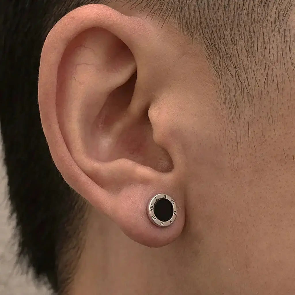 Bold S925 Sterling Silver Black Agate Roman Numeral Stud Earrings - Unisex Style Statement