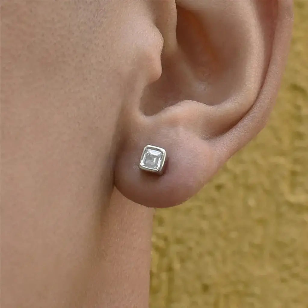 Square zirconium, trend universal small earrings for men and women, silver 925 sample