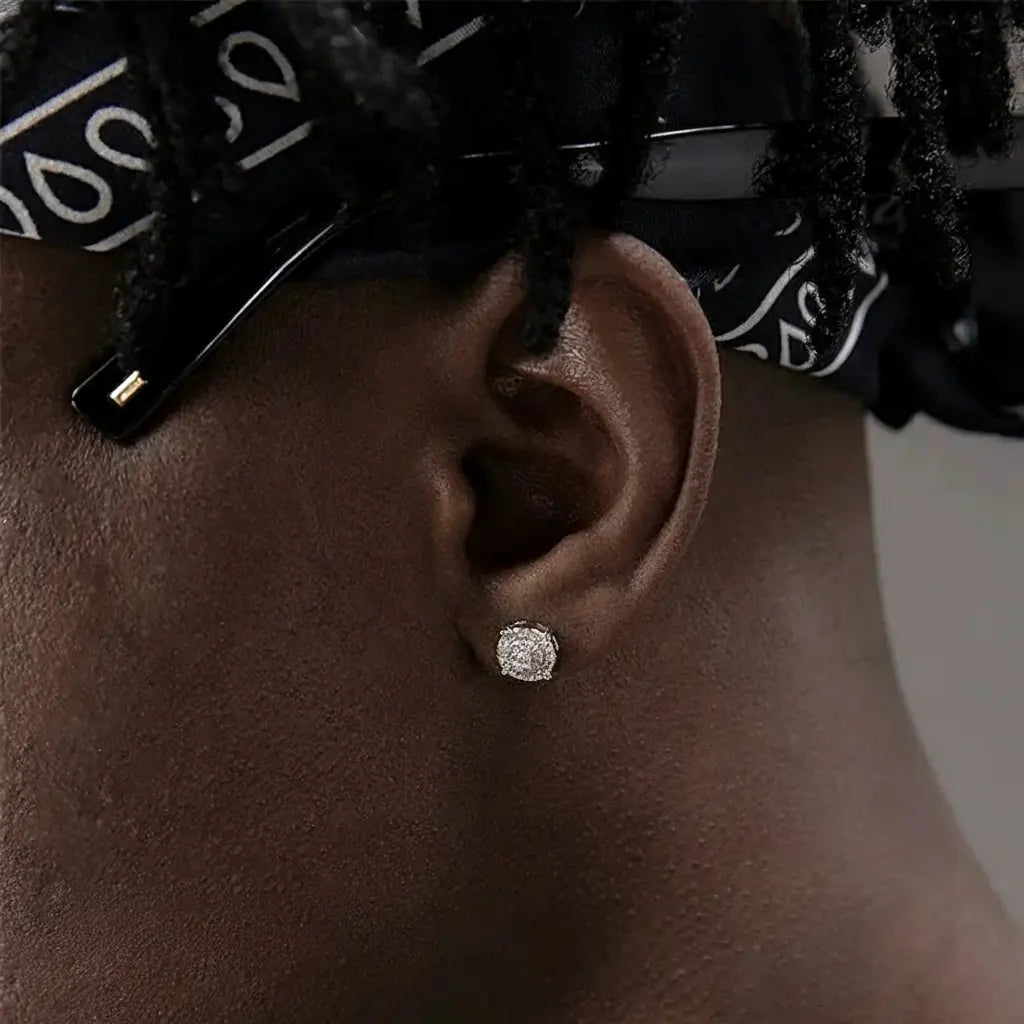 Universal trend earrings hip-hop style for men and women, silver 925 sample, European style, diamond encrusted