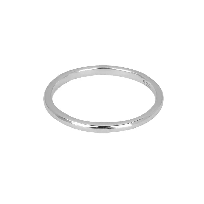 Minimalistic Glossy Silver 925 Ring for Men & Women - Elegant Trend Design