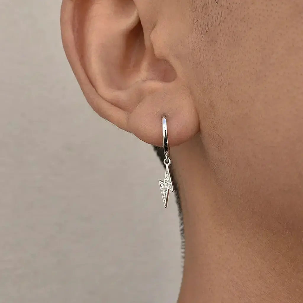 TWO LEAVES S925 sterling silver diamond-set lightning earrings European and American hip hop hiphop street men and women earrings