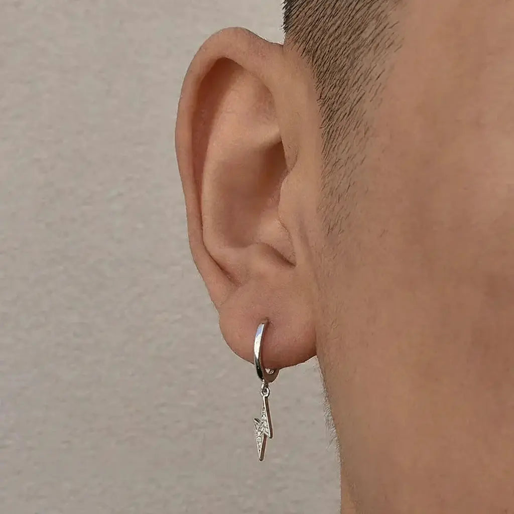 TWO LEAVES S925 sterling silver diamond-set lightning earrings European and American hip hop hiphop street men and women earrings