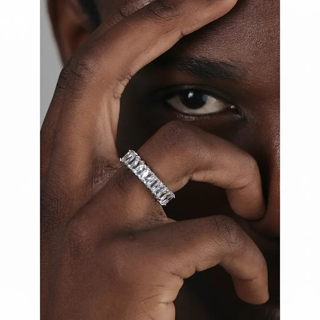 Square zirconium, elite flashing fashionable universal ring with stone