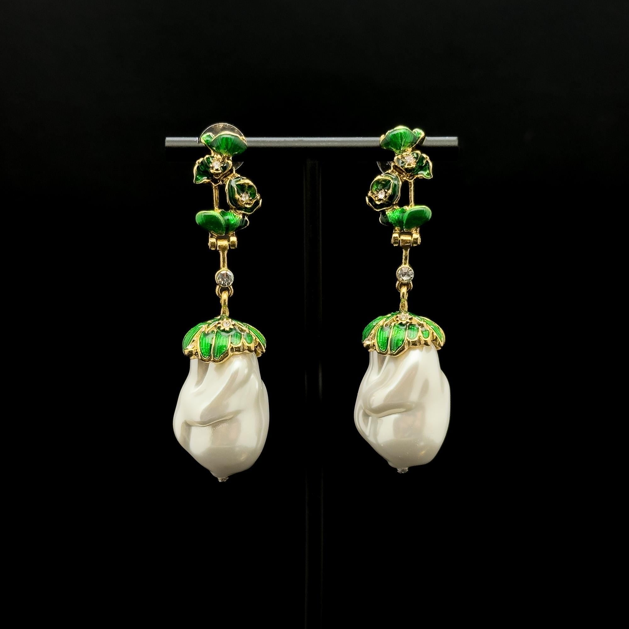 GIFTEEO Art Deco "Aurore II" | Elegant Handmade Baroque Pearl Drop Earrings with Silver Posts - Handcrafted Luxury Jewelry