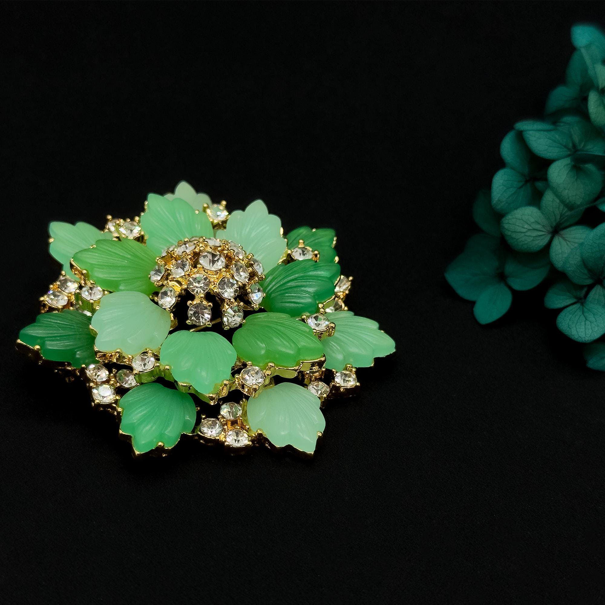 GIFTEEO Art Deco "Bohème II" | Art Deco Geometric Symmetry Crystal Brooch - Handcrafted Luxury Jewelry