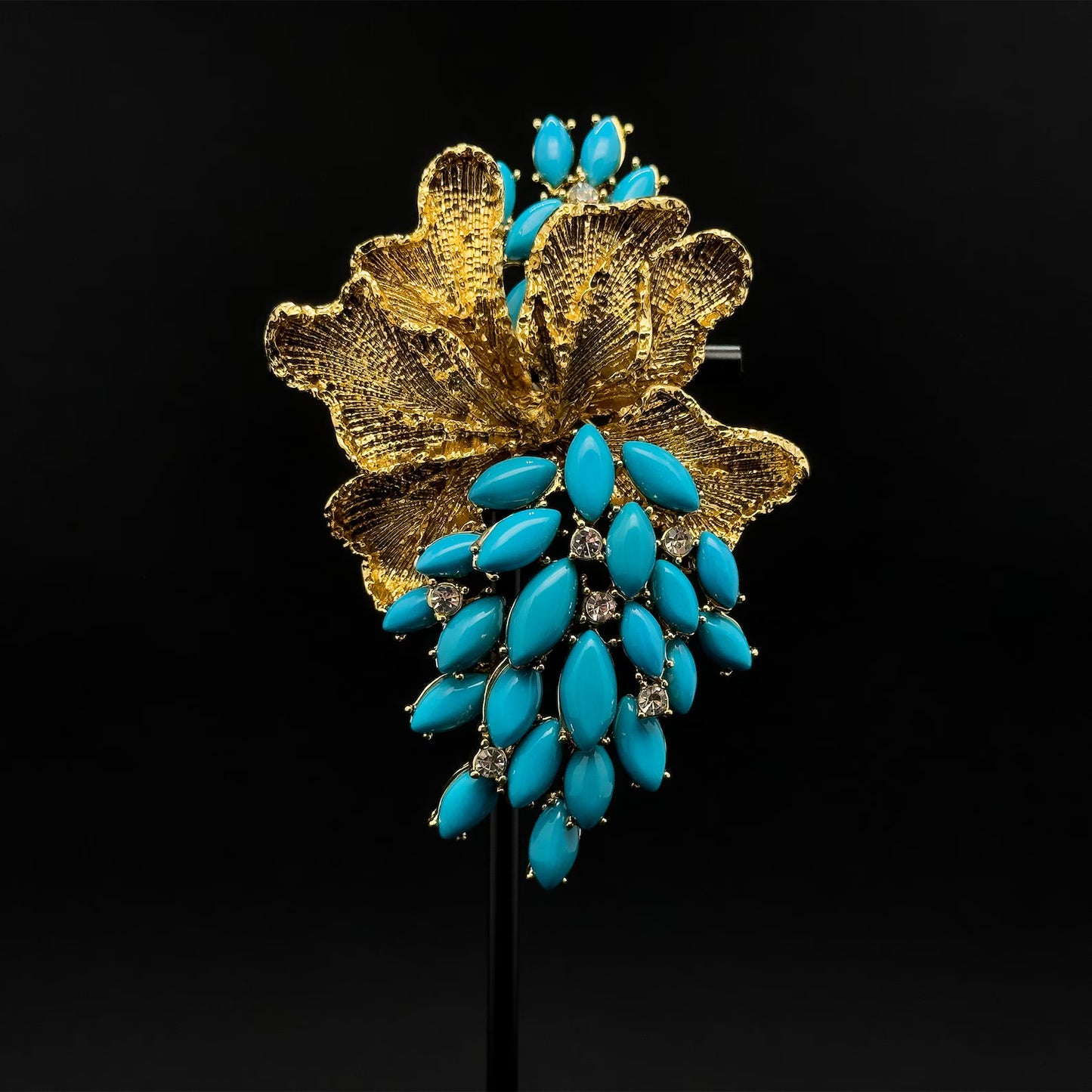 Vintage Blue Grape Art Deco Brooch