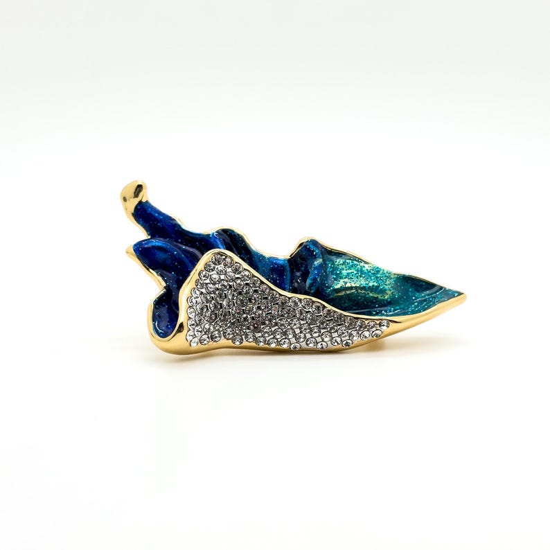 Elegant French Vintage High Heel Shoe Brooch - Art Deco Crystal Pin