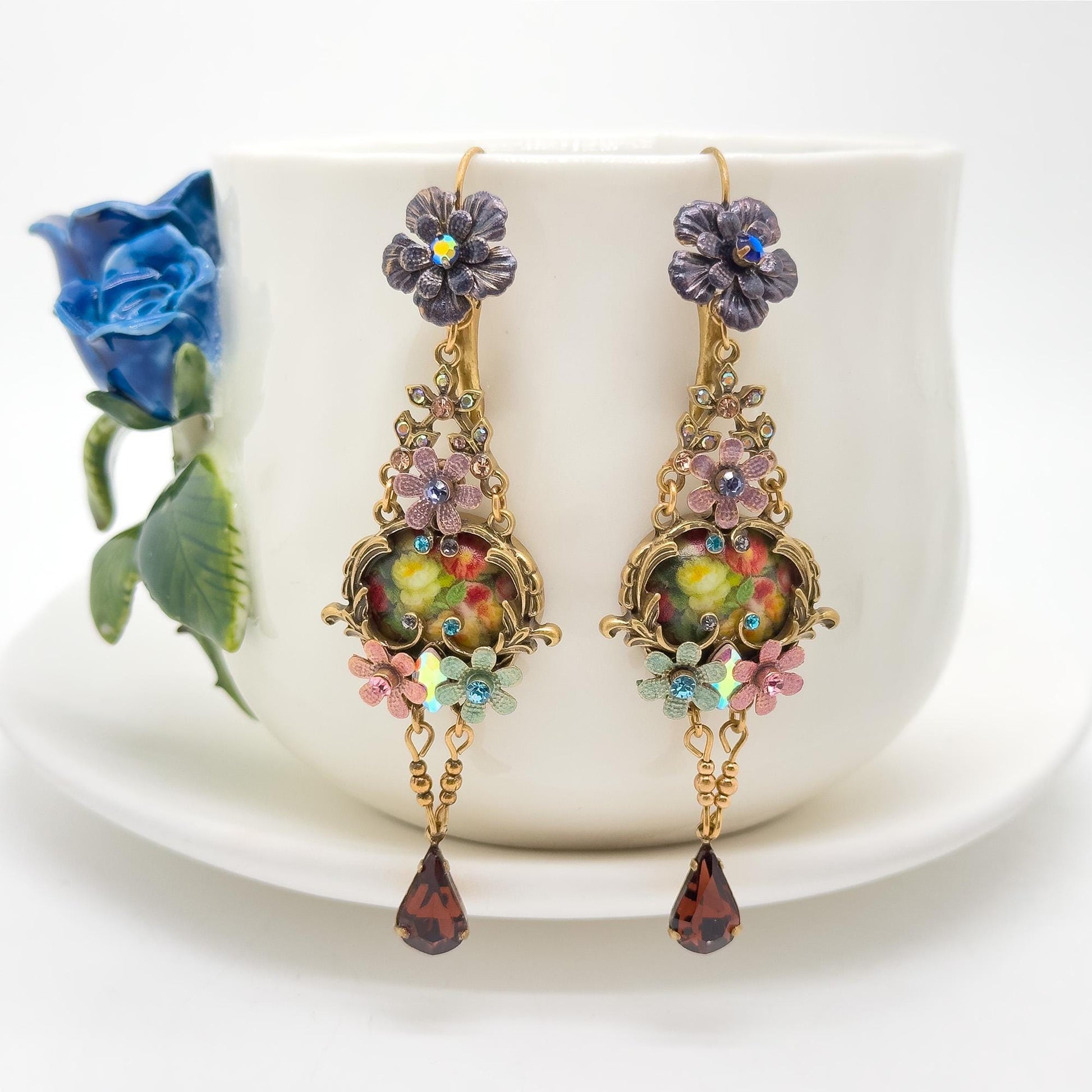 French Vintage Ethnic 3D Flower Dangle Earrings Gold-Plated