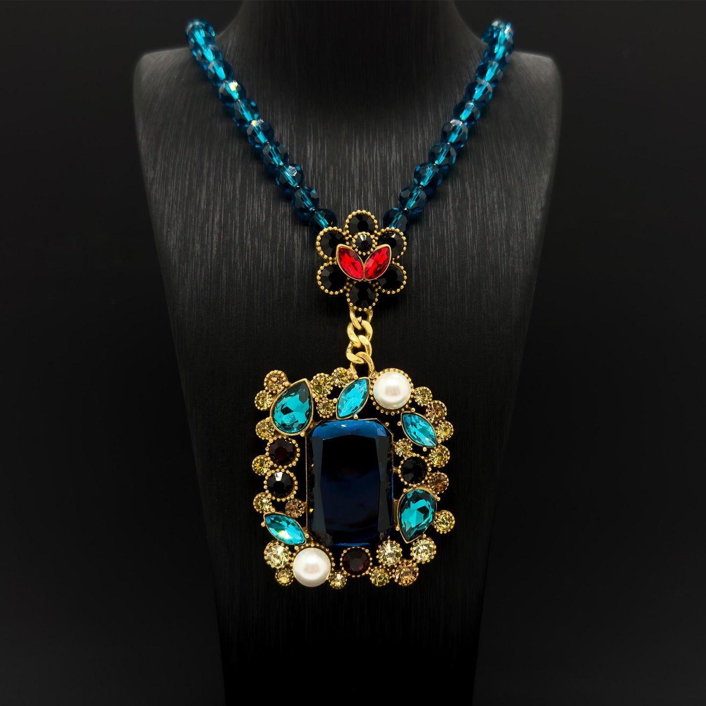 Vintage Ethnic Lapis Lazuli Pendant Necklace with Pearl Accents