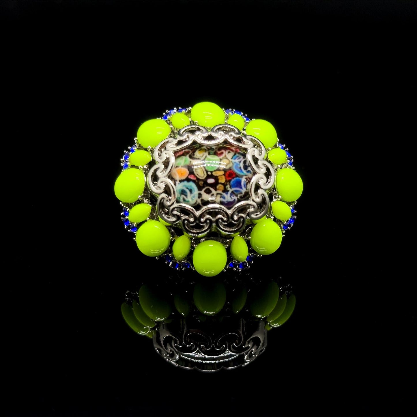 Vintage Art Deco Green Enamel Resin Brooch Elegant Gift Pin