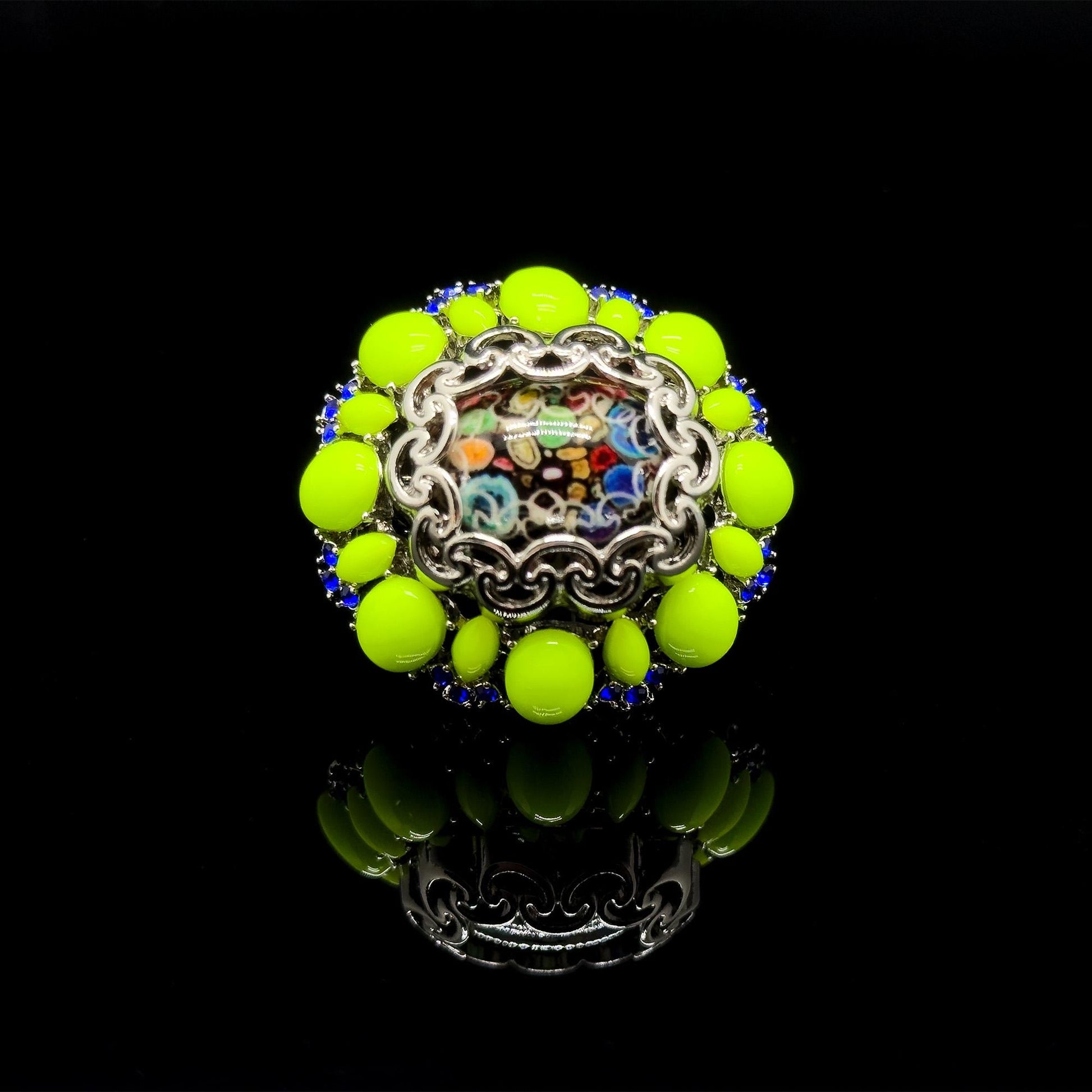 Vintage Art Deco Green Enamel Resin Brooch Elegant Gift Pin