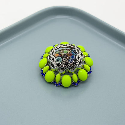 Vintage Art Deco Green Enamel Resin Brooch Elegant Gift Pin