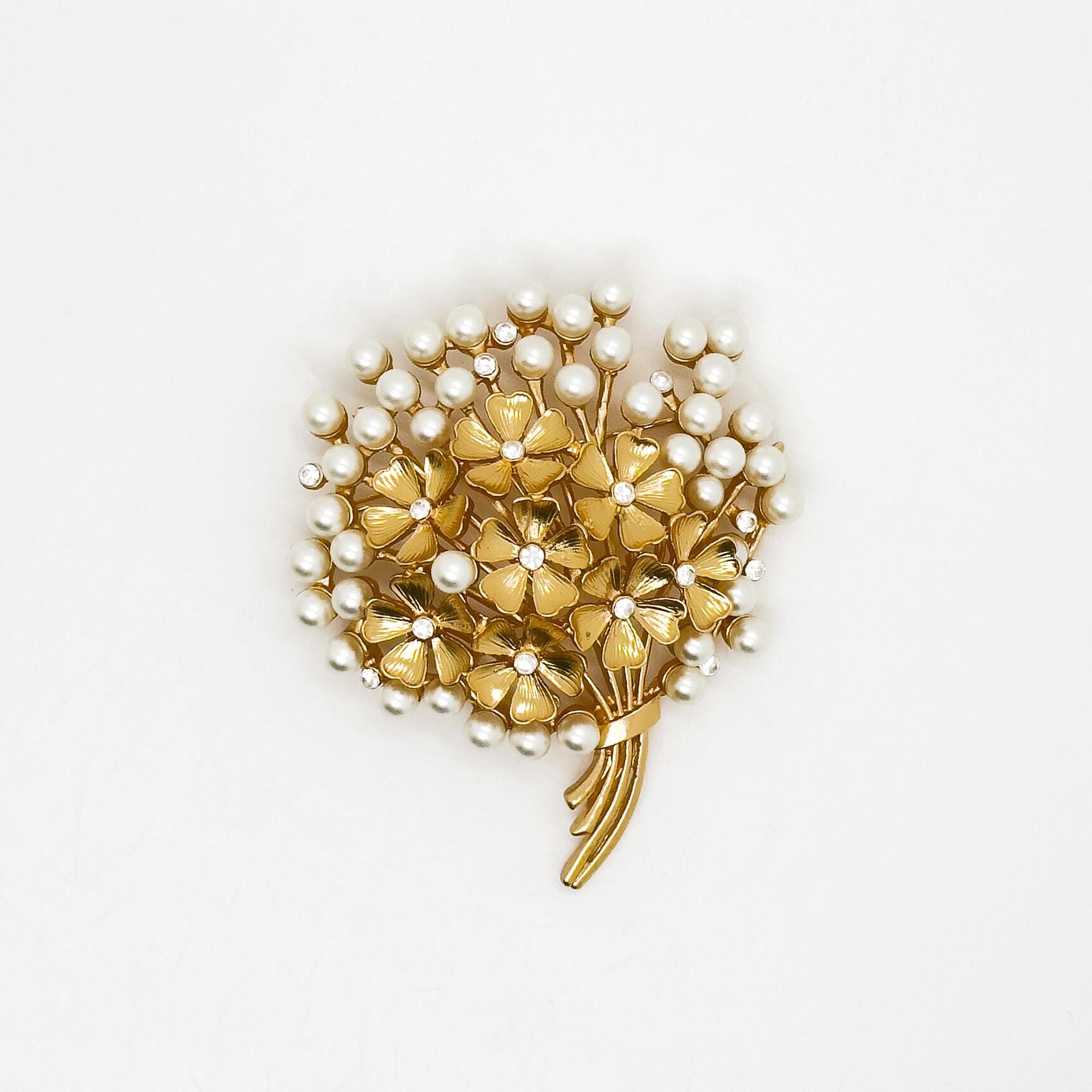 Vintage Art Deco 3D Flower Brooch with Pearls, 18K Gold-Plated