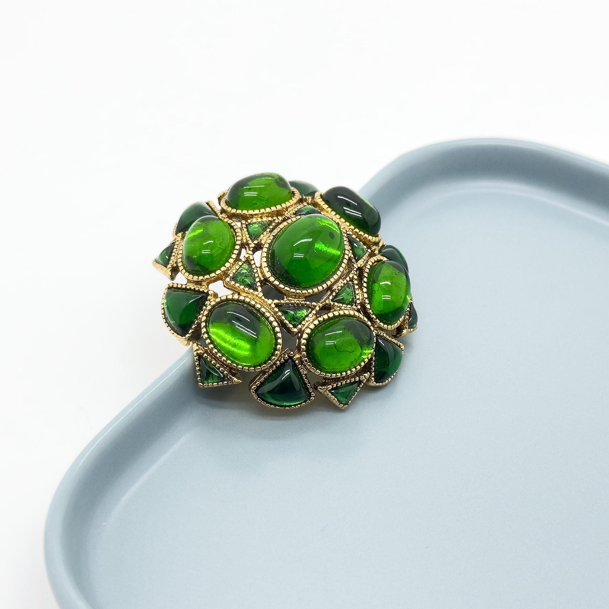 Art Deco Lapis Lazuli Gold-Plated Copper Baroque Vintage Brooch Elegant