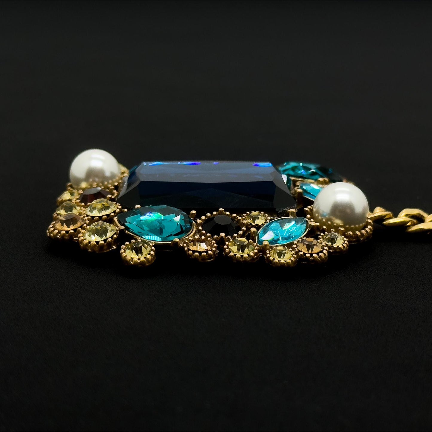 Vintage Ethnic Lapis Lazuli Pendant Necklace with Pearl Accents