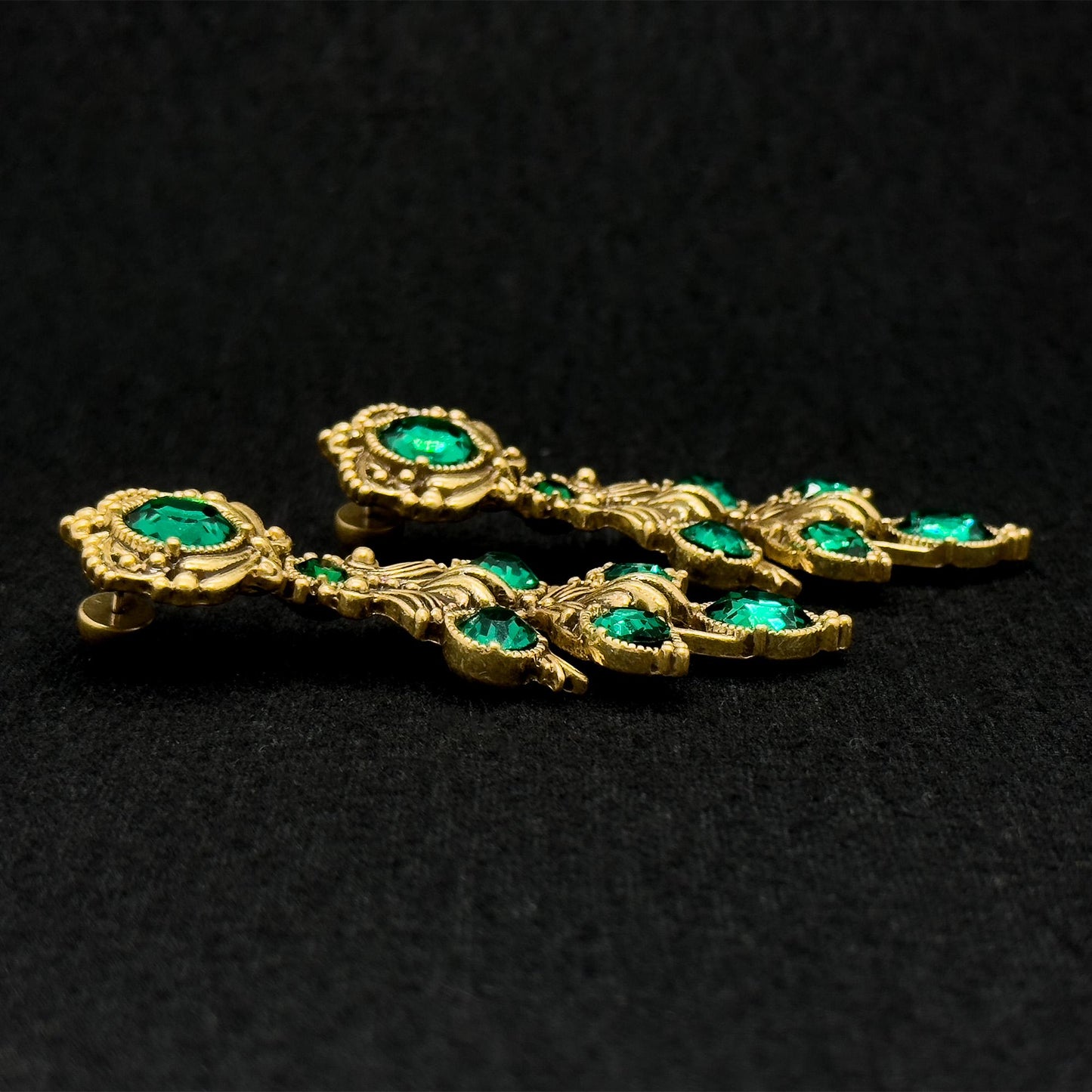 Vintage Ethnic Green Crystal Leaf Drop Earrings, 18K Gold-Plated