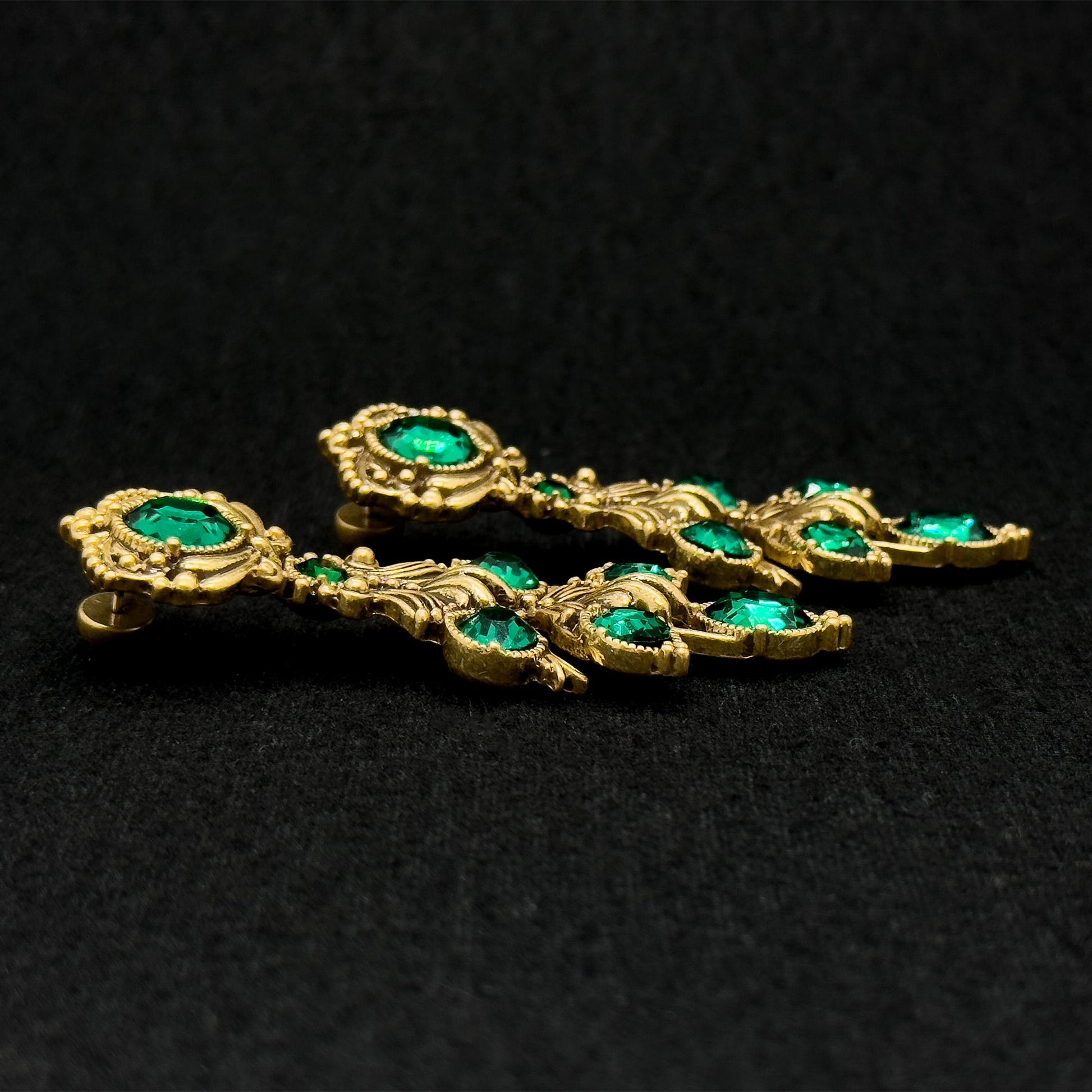 Vintage Ethnic Green Crystal Leaf Drop Earrings, 18K Gold-Plated