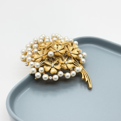 Vintage Art Deco 3D Flower Brooch with Pearls, 18K Gold-Plated