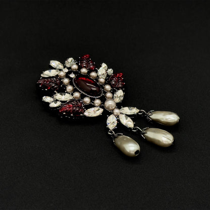 Vintage Art Deco Glass Leaf Brooch with Pearl Tassel