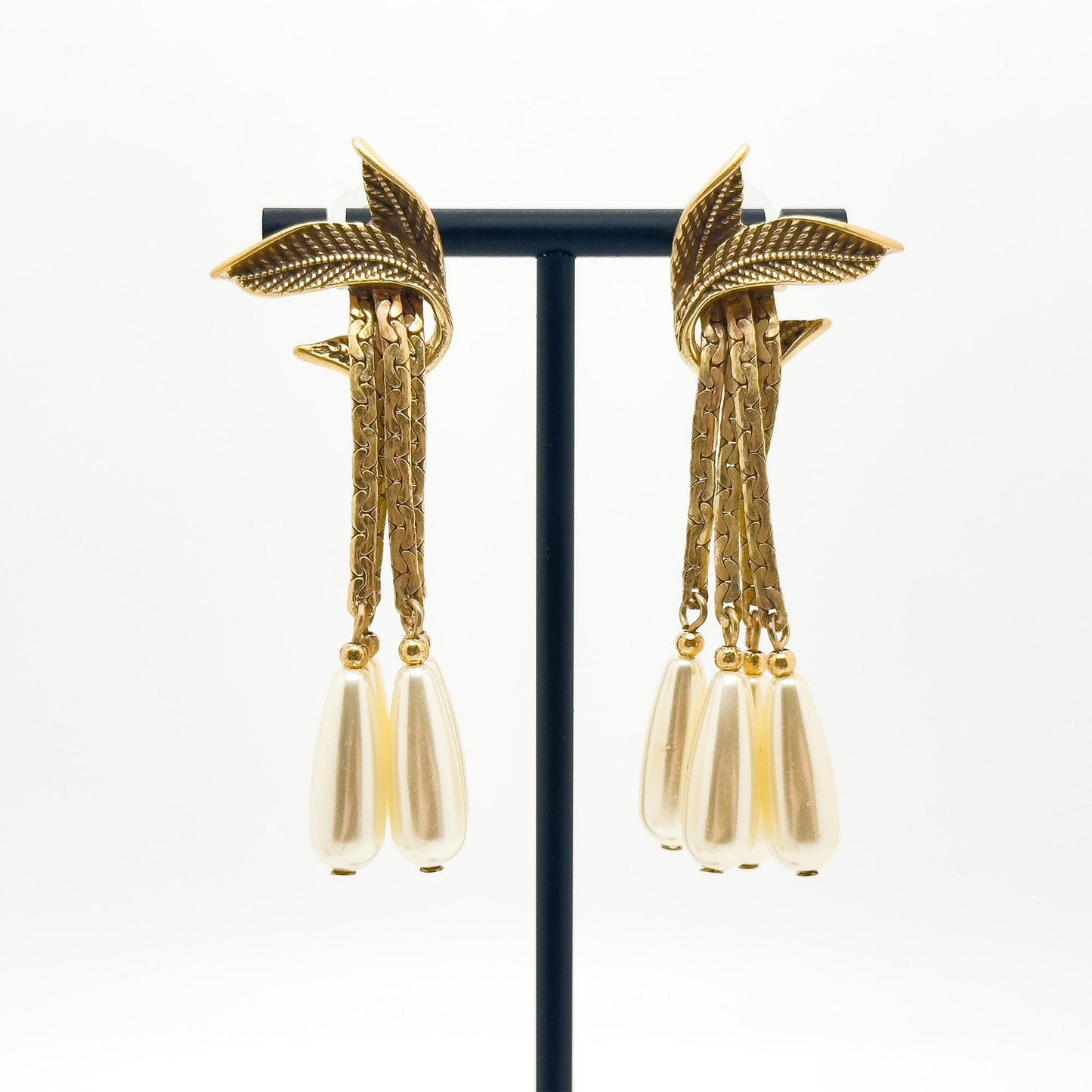 Vintage Art Deco Leaf Fringe Brooch and Dangle Earring Set