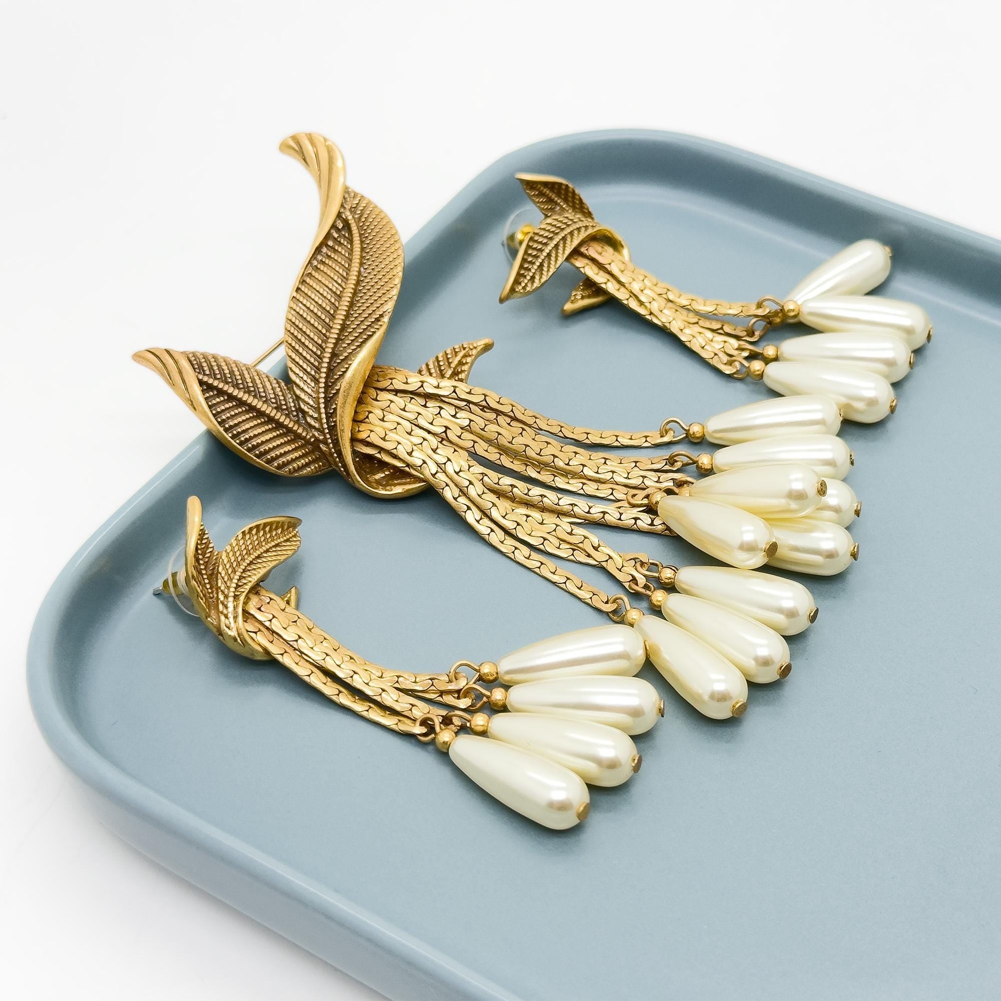 Vintage Art Deco Leaf Fringe Brooch and Dangle Earring Set