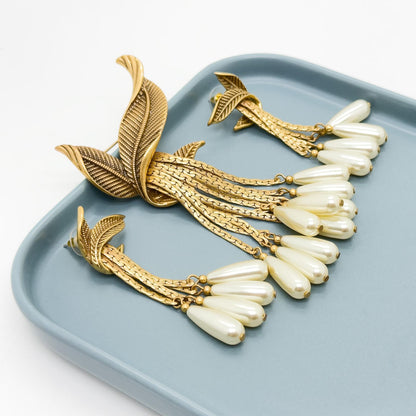 Vintage Art Deco Leaf Fringe Brooch and Dangle Earring Set