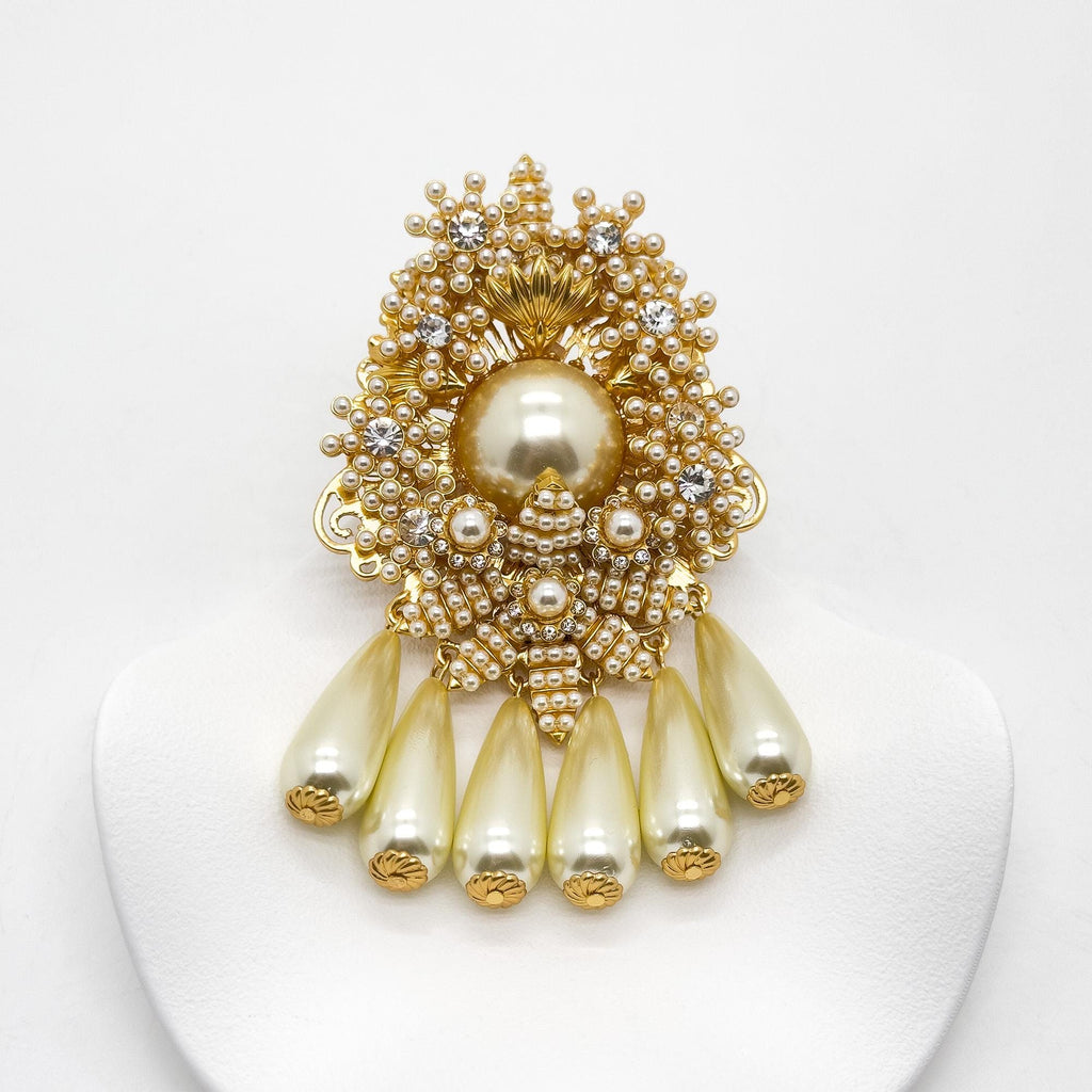 Vintage Art Deco Pearl Beaded Gold-Plated Statement Overcoat Brooch