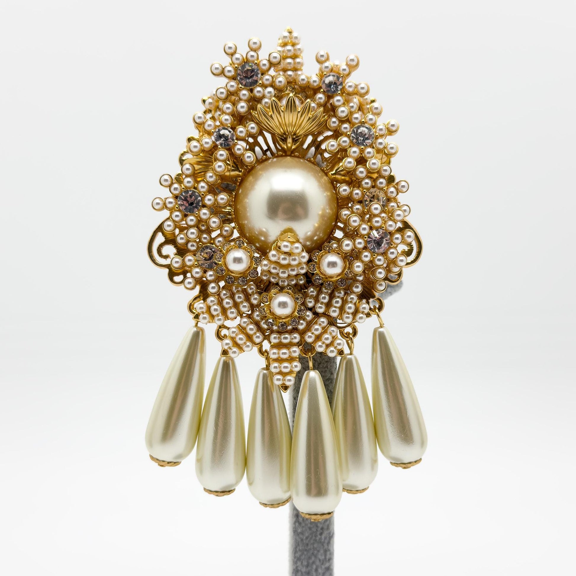 Vintage Art Deco Pearl Beaded Gold-Plated Statement Overcoat Brooch