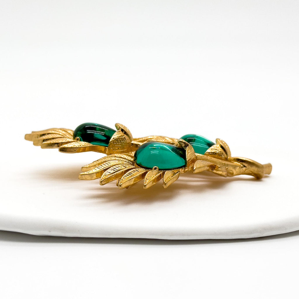 Vintage Art Deco 3D Leaf Brooch Gold-Plated Glass Accent