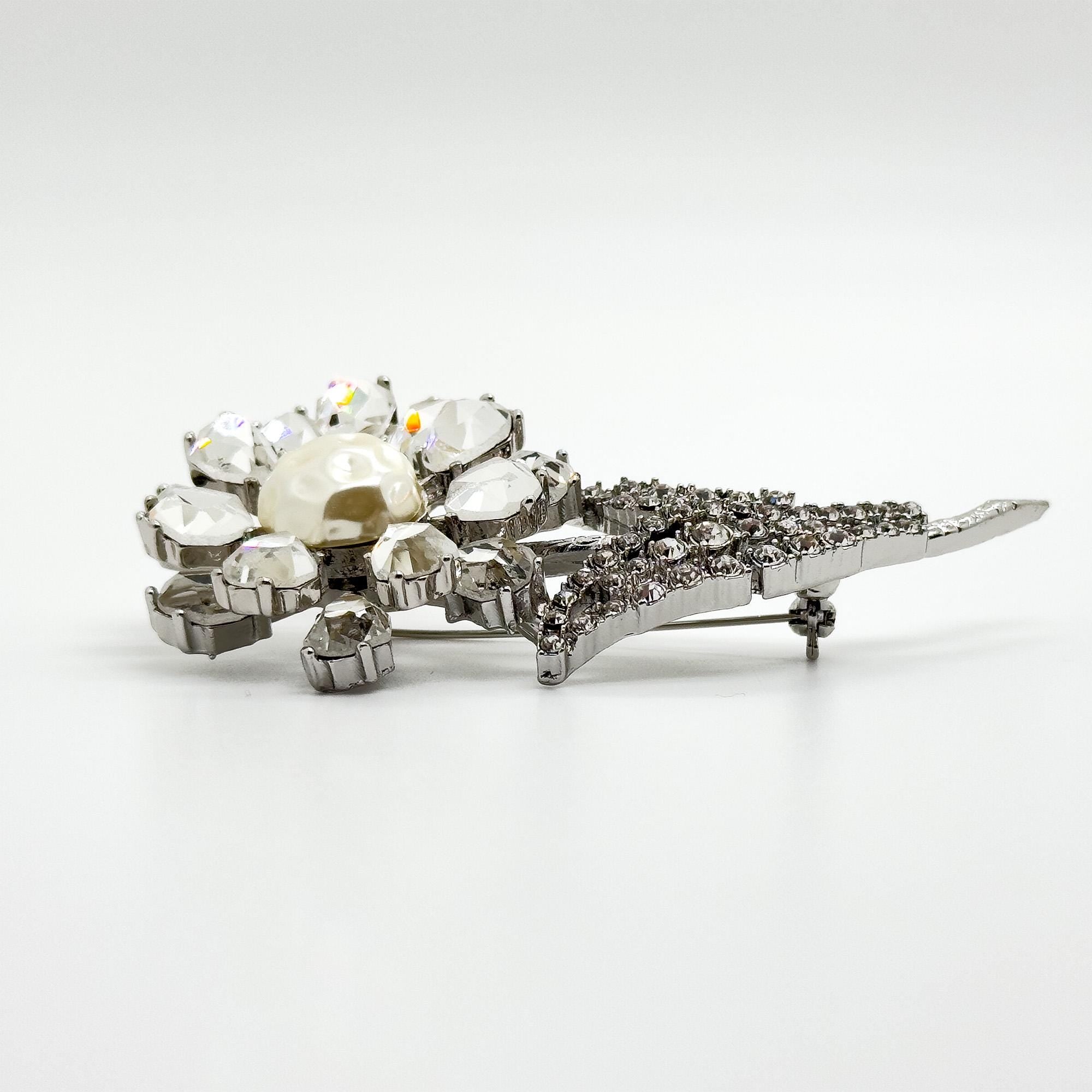 Vintage Art Deco 3D Rose Brooch Copper Glass Pearl Accent