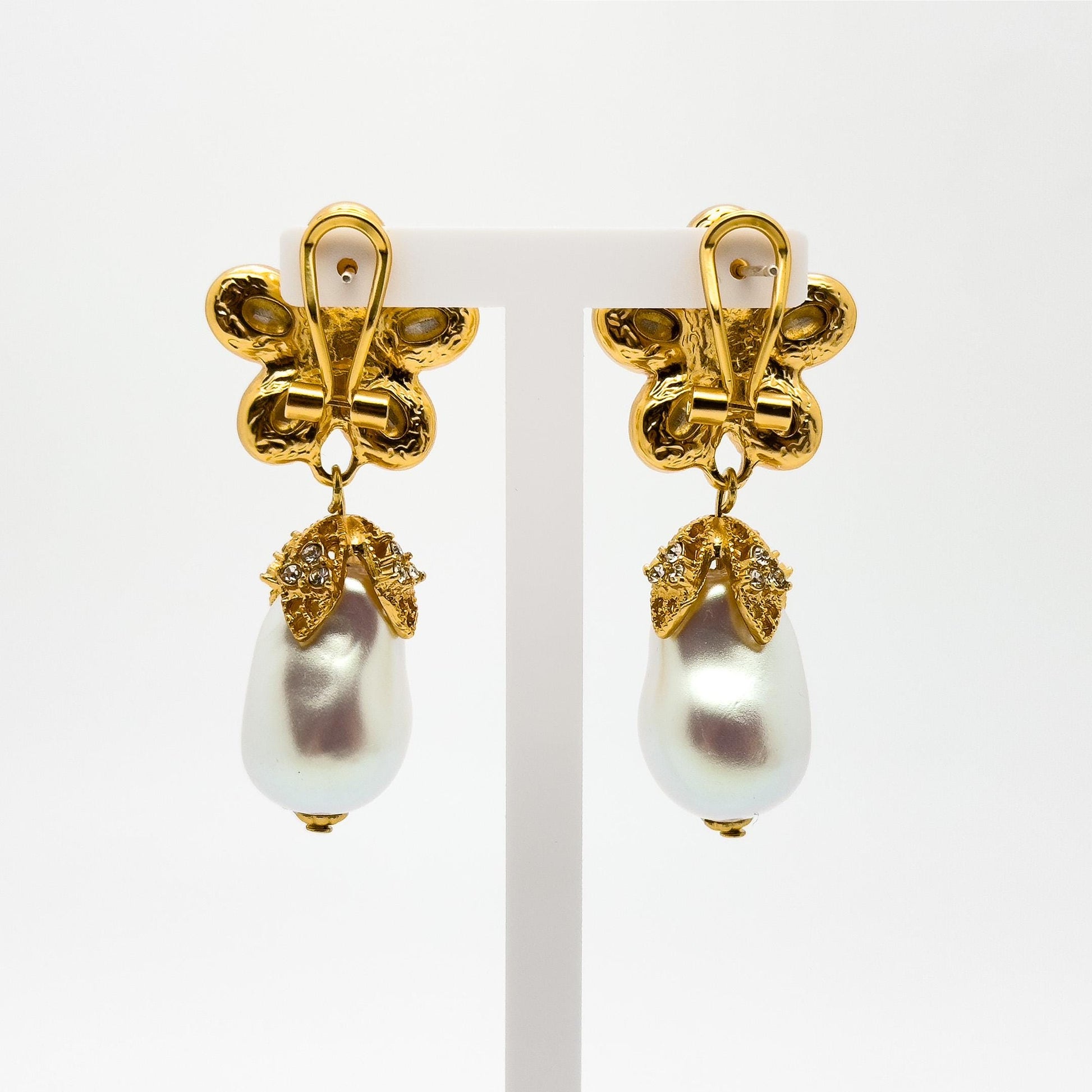 French Vintage Baroque Pearl Teardrop Floral Dangle Earrings Gold-plated