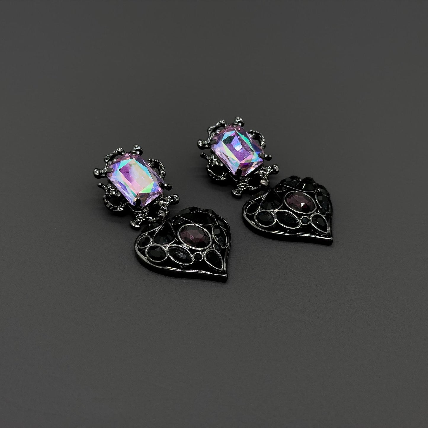 Lavish Purple Heart Drop Earrings with Rhinestones and 925 Silver