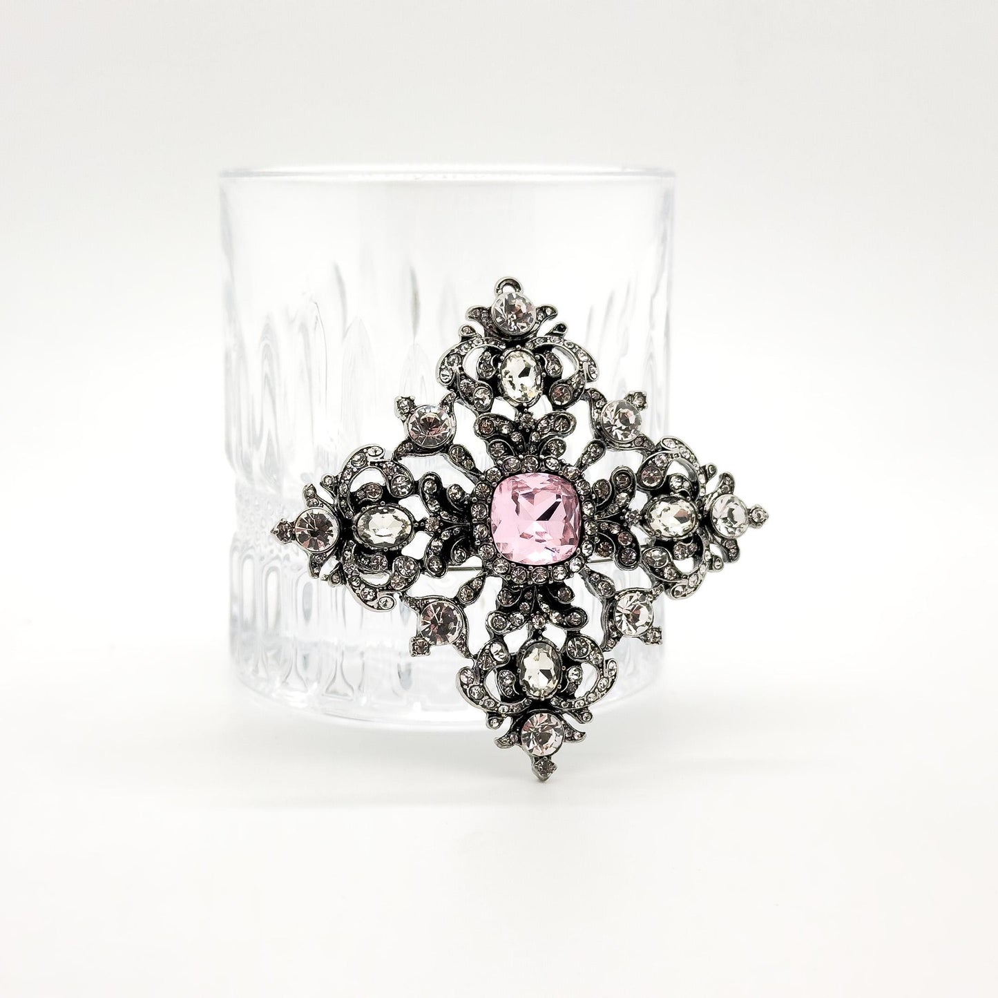 French Vintage Pink Crystal Geometric Brooch Pendant Elegant Rhinestone Pin