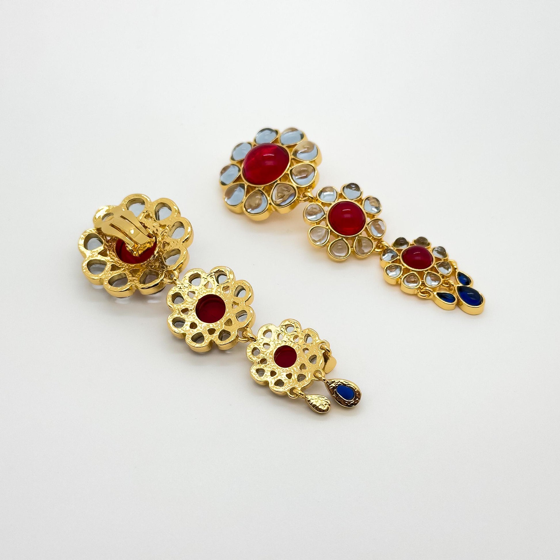 French Vintage Sunflower 3D Dangle Fringe Earrings, Gold-Plated Detail